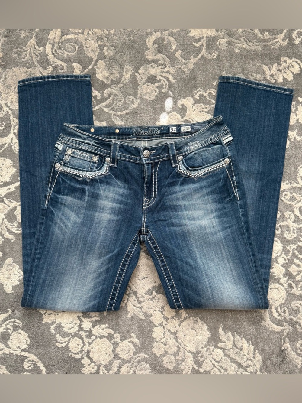 Miss Me Signature Mid Rise Straight Jeans JP7035T